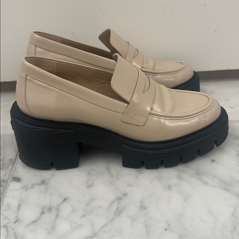 Stuart Weitzman Soho Platform Loafer, Cream Patent, Size 7 - Picture 3 of 8